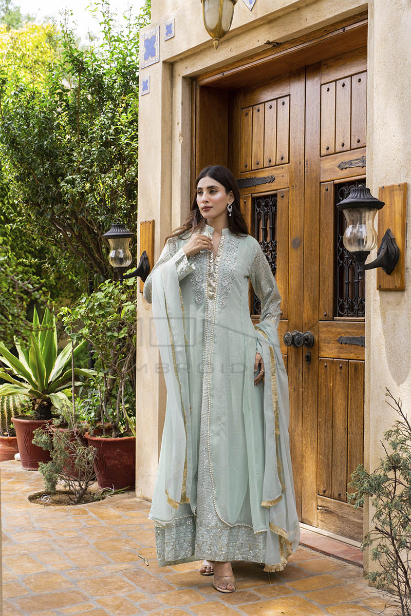 ARTISAN-MINT-GREEN  Mona Embroidery