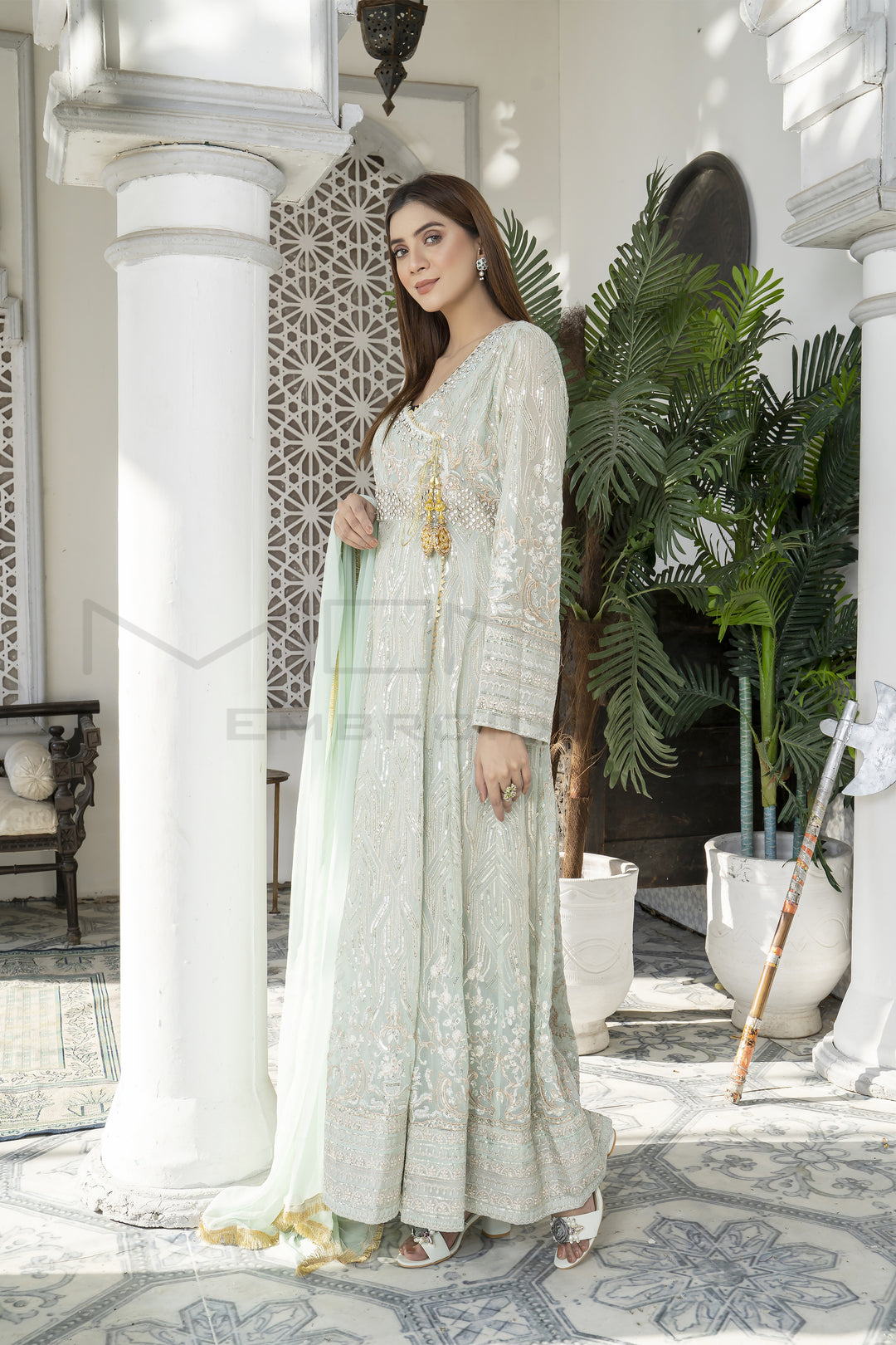 AQUAMARINE- MINT-GREEN