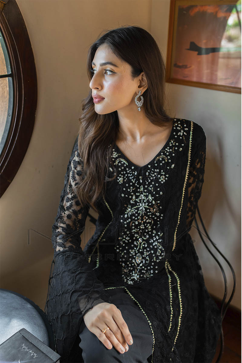 Pakistani Party Wear Dresses | Elegant Embroidery Designs Dress Mona Embroidery Pakistani Party Wear Dresses | Elegant Embroidery Designs Dress Mona Embroidery
