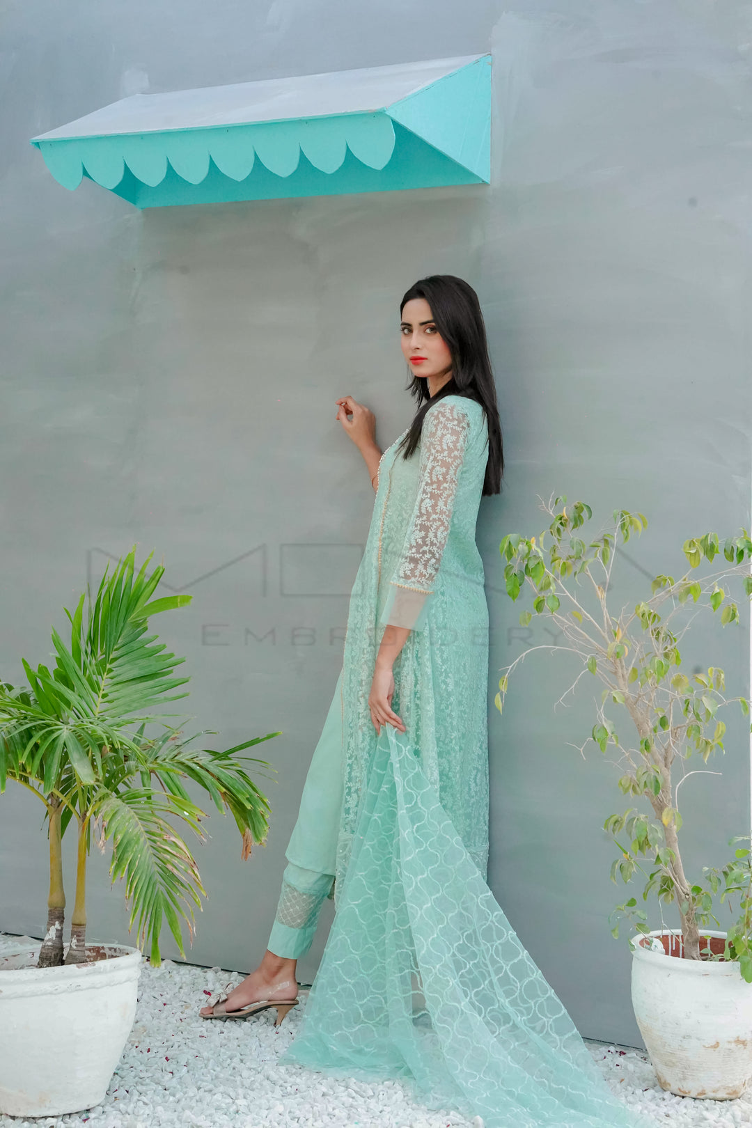 DELICATE DRAPES-MINT-GREEN